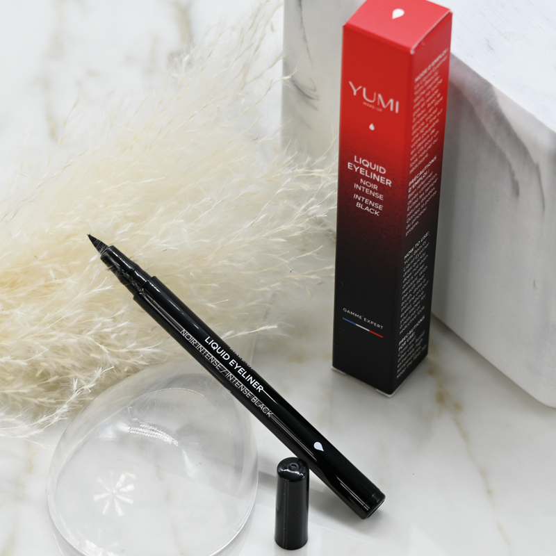 Intense Black Liquid Eyeliner
